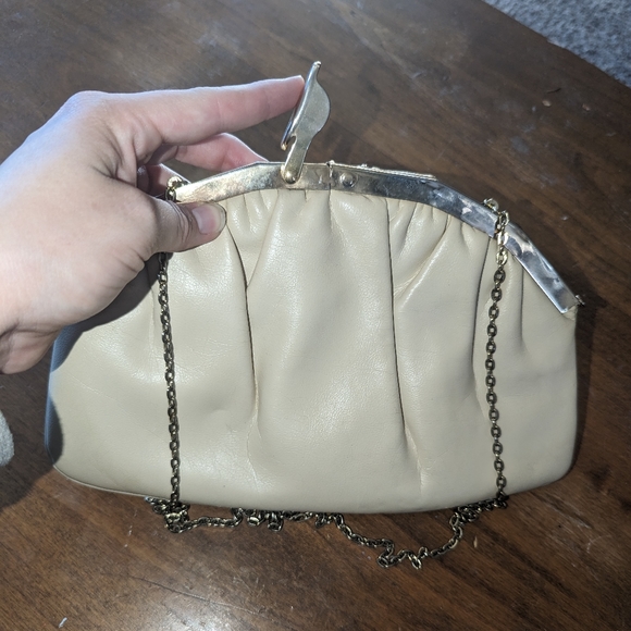 Vintage Unique Handbag! - Picture 11 of 12